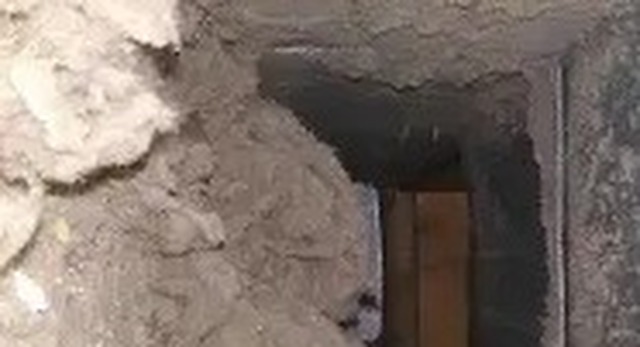 Dirty duct before cleaning
